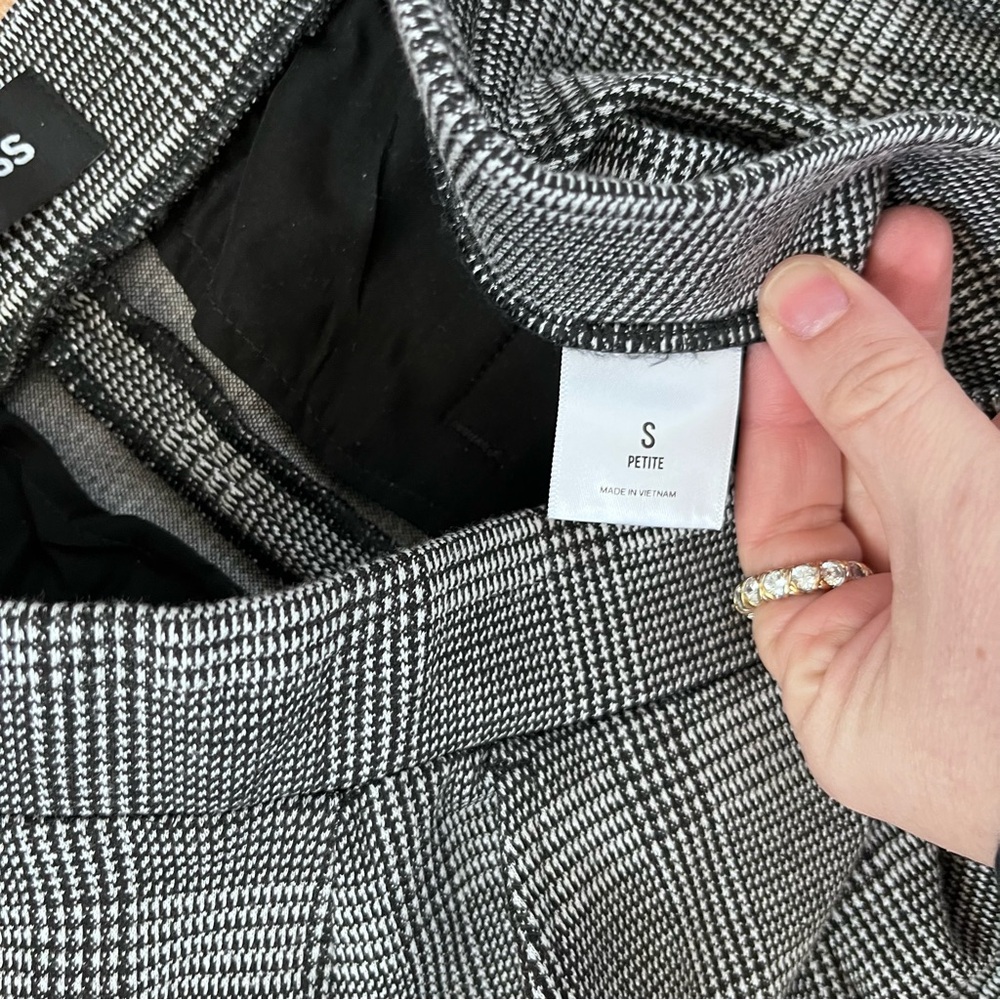 Women's Express Plaid Leggings – Black & White, Size S Petite - Picture 3 of 4